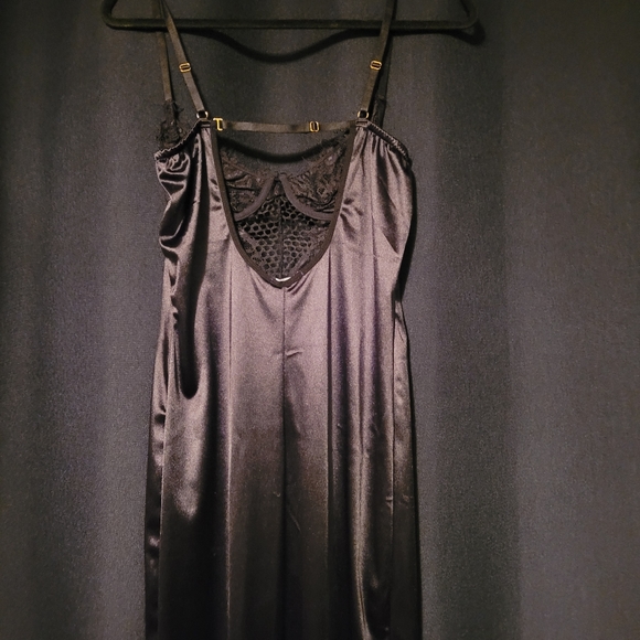 Jump suit - Picture 3 of 4